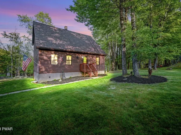 36 Black Bear Rd, Lake Ariel, PA 18436