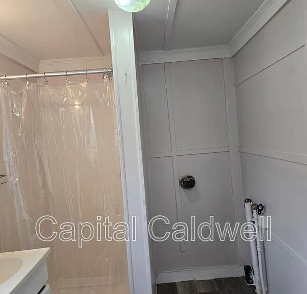 8415 Seminole Ave #B — Photo 7