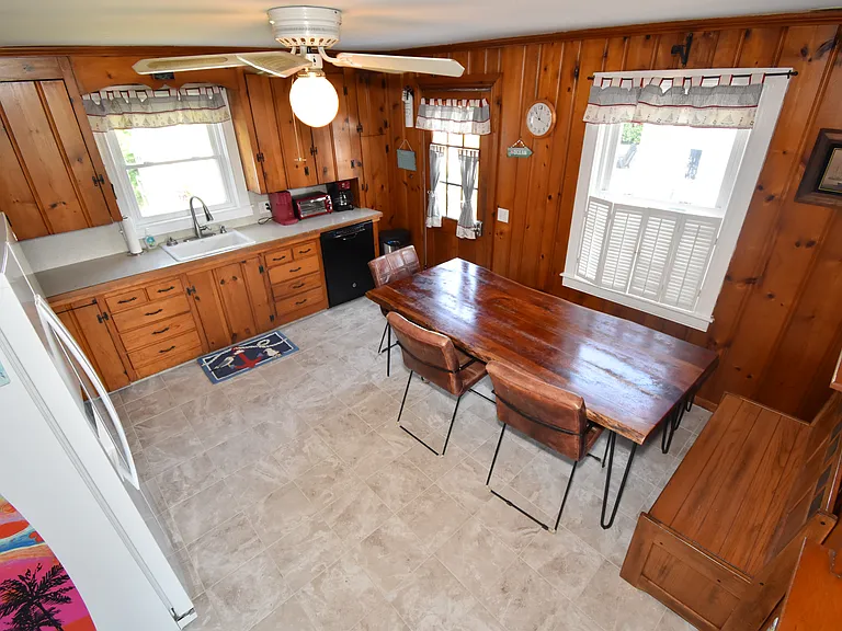 9 Desano Dr — Photo 16