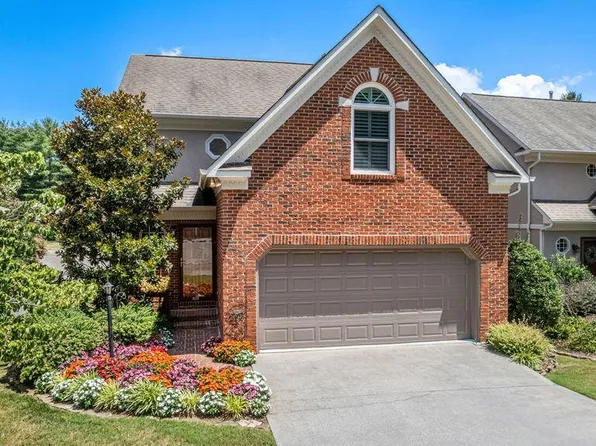 8528 Oxford Dr, Knoxville, TN 37922