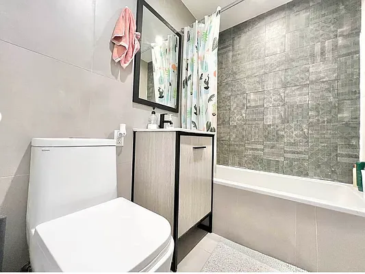 Rented by Doorway NYC, LLC | media 13