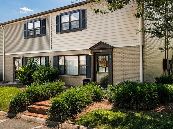 240 Village Crossing Ln #4-201