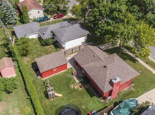 215 Wellons Dr, Ames, IA 50014