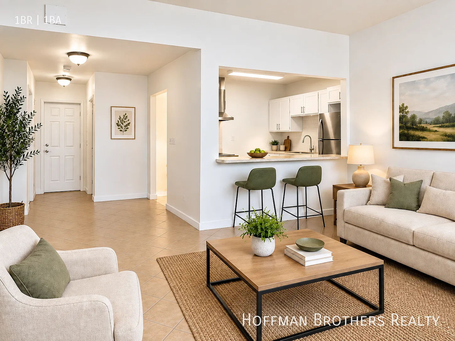South LA Apartment Near Transit, Shopping & Neighborhood Services — Photo 1