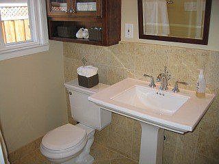 5th image of 1593 Edmond Ct
