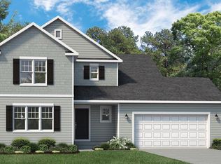 W198N16631 Ridgeway Dr, Jackson, WI 53037