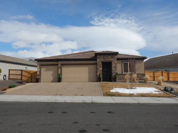 8377 Fenhollow Dr, Verdi, NV 89439