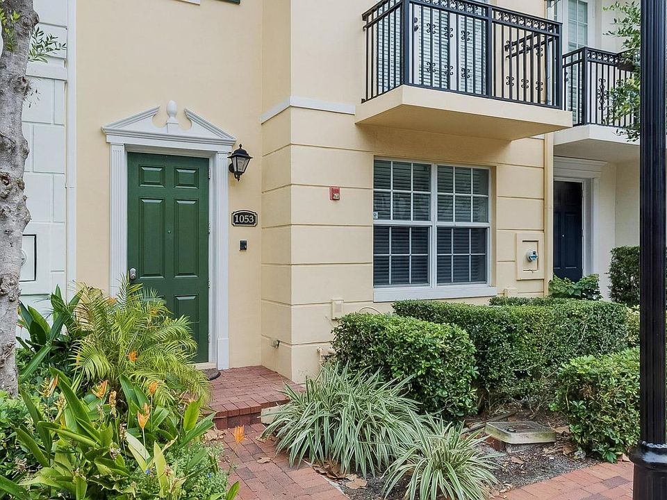 1st image of 1053 W Heritage Club Cir