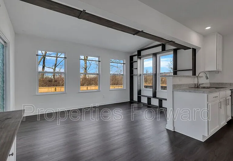 21 Thurber Rd — Photo 18