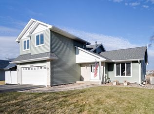 7050 Jocelyn Alcove S, Cottage Grove, MN 55016