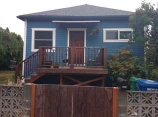 2707 48th Ave SW, Seattle, WA 98116