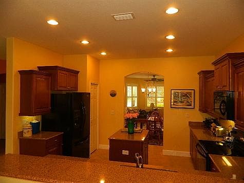5th image of 20620 Torre Del Lago St