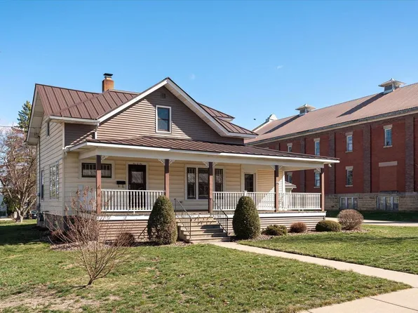 506 Walnut STREET, Viroqua, WI 54665