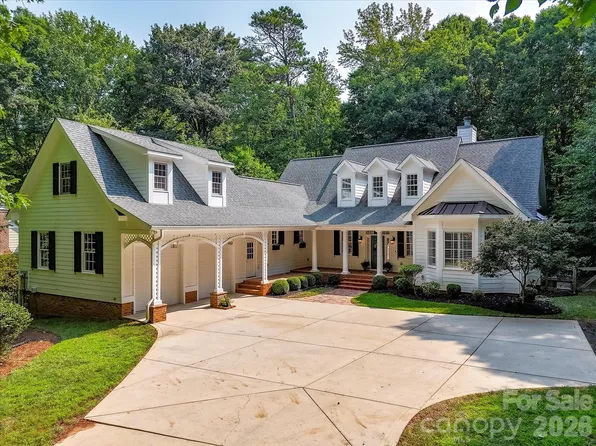 9417 White Hemlock Ln, Charlotte, NC 28270