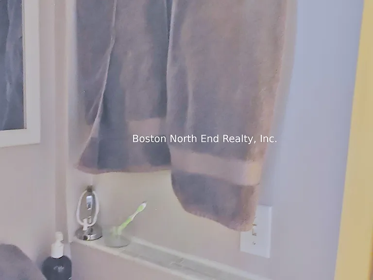 40 Cooper St #4L — Photo 11