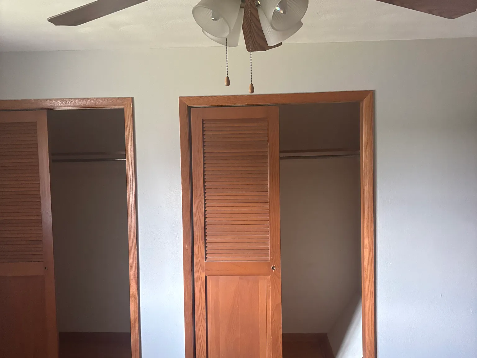 5807 Garrett Ln — Photo 1