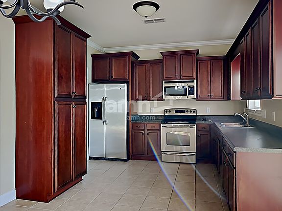 3rd image of 1223 Timber Creek Dr