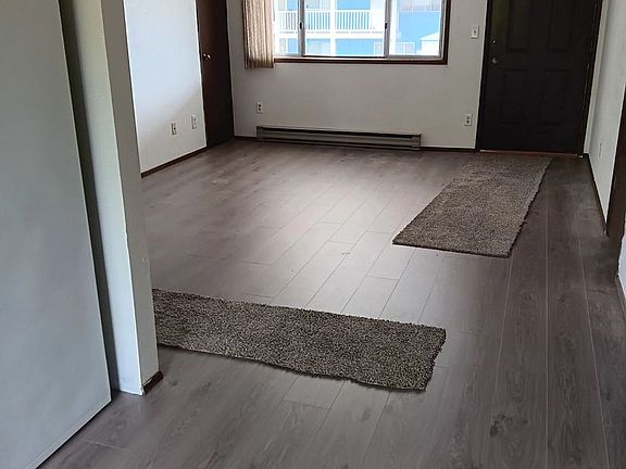 4th image of 1405 E Beacon Ave APT 6
