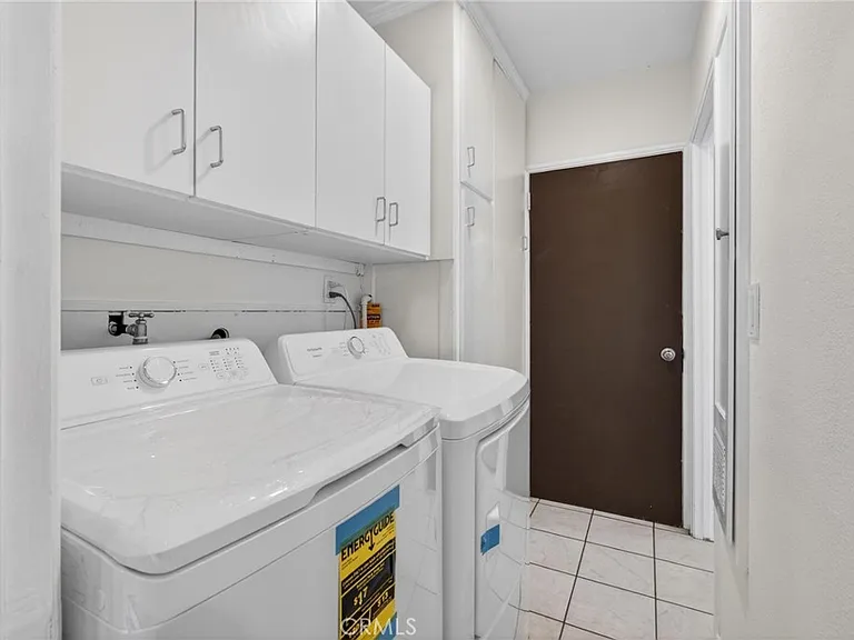 610 E Fairview Blvd — Photo 9