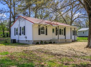 90 Reed St, Trion, GA 30753