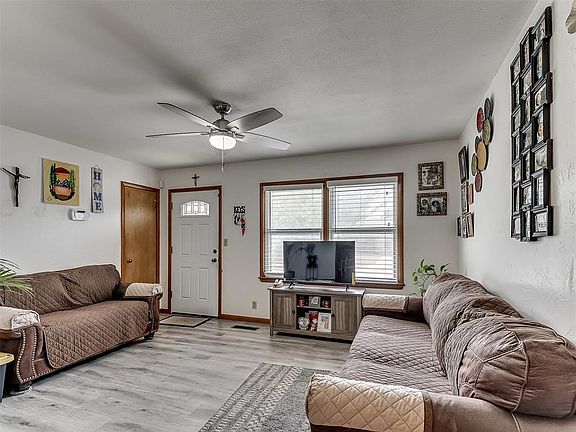 4th image of 4529 NW 43rd St