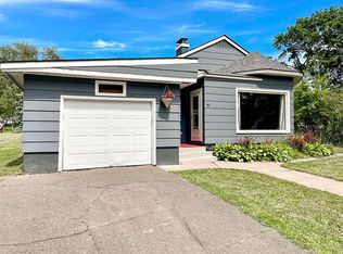 111 E 4th St, Washburn, WI 54891