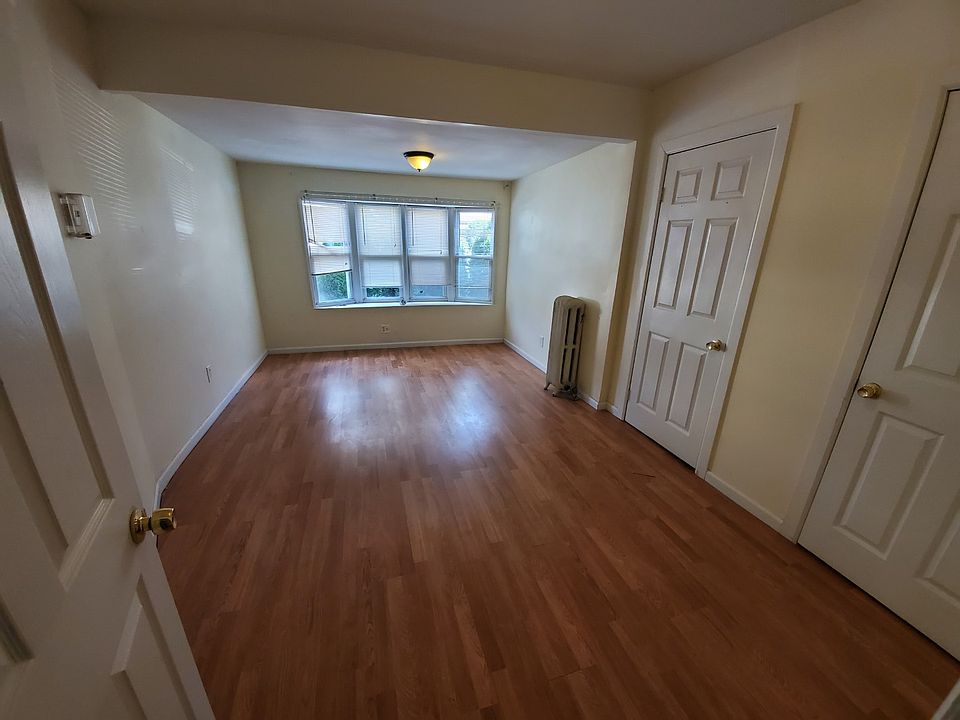 1st image of 10216 215th St