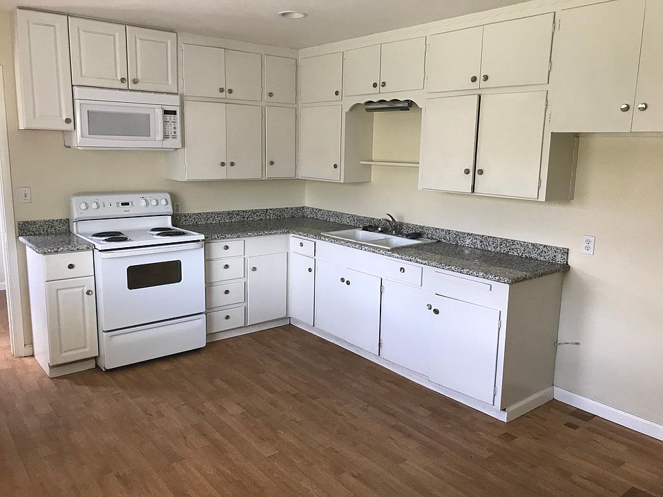 1st image of 2720 Oregon Ave
