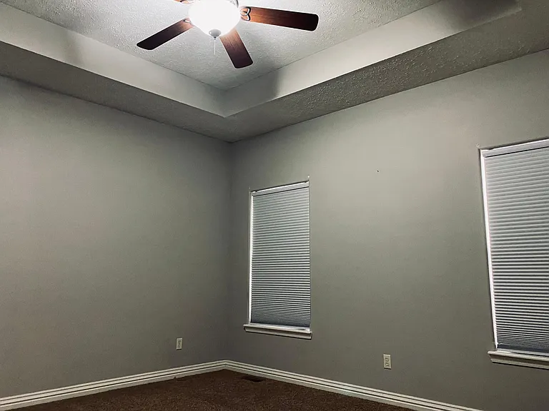 1344 N Vintage Ave — Photo 37