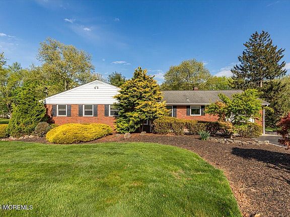 3rd image of 29 Centerville Road