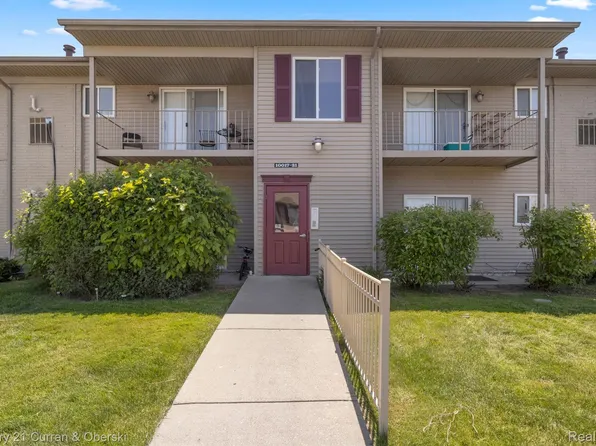 10021 Allen Pointe Dr #83, Allen Park, MI 48101