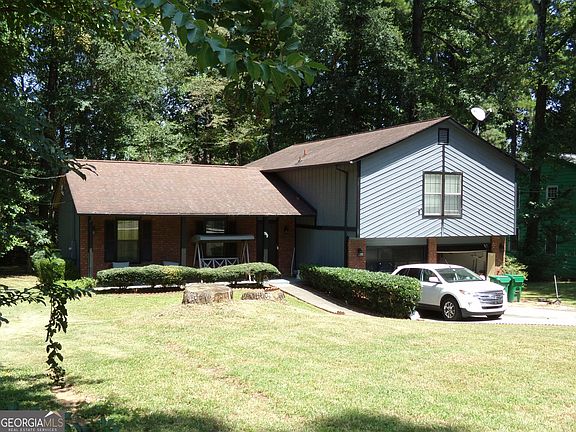 2nd image of 5792 Windermere Ct