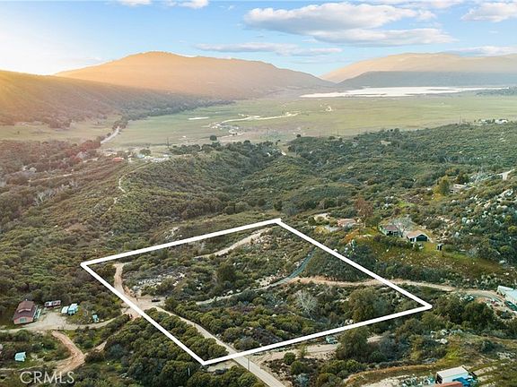 3rd image of 493 Old Gold Mine Rd