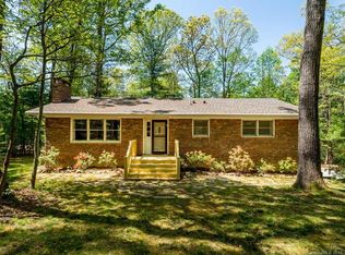 223 Fallen Timber Rd, Hendersonville, NC 28791