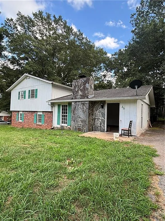 3 bed, 2.0 bath, 2104 sqft, $1,800 — Photo 1