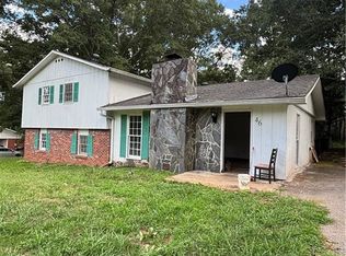 46 W Wedgewood Cir, Newnan, GA 30263