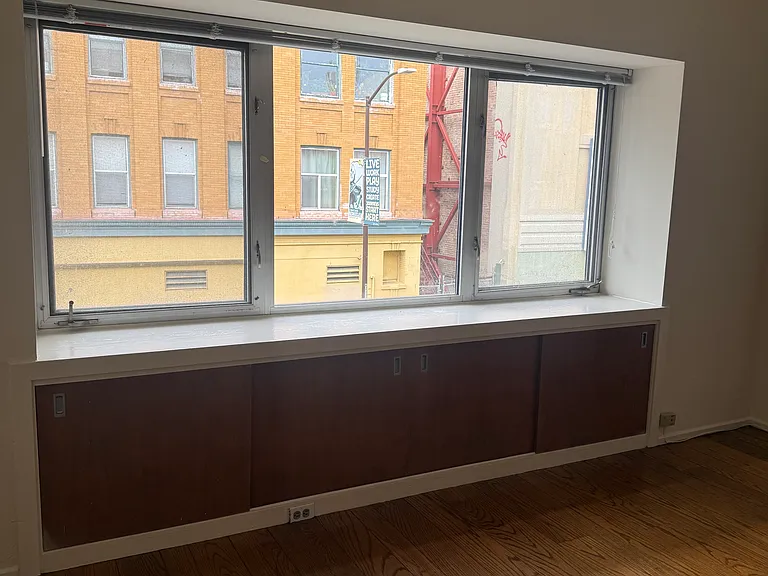 2110 Kittredge St #103 — Photo 10