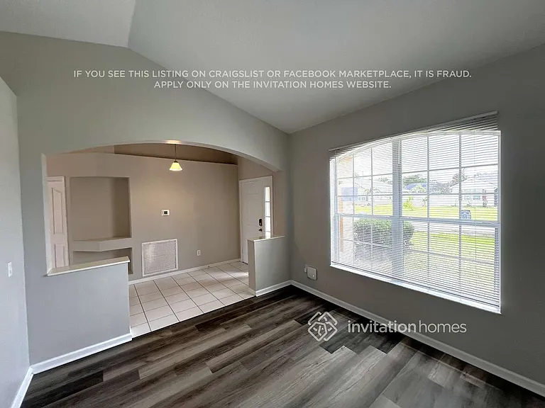 1831 SW Renfro St — Photo 2
