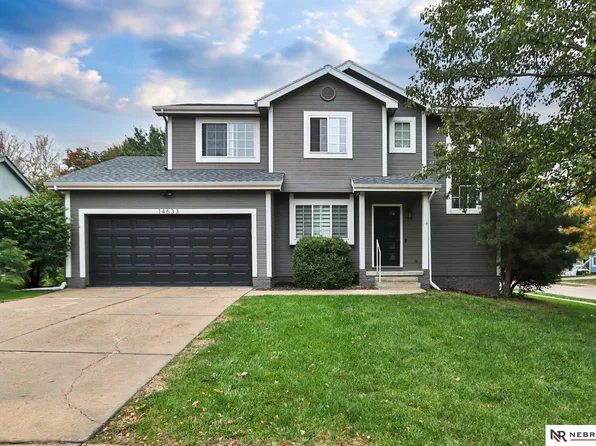 14633 Larimore Ave, Omaha, NE 68116
