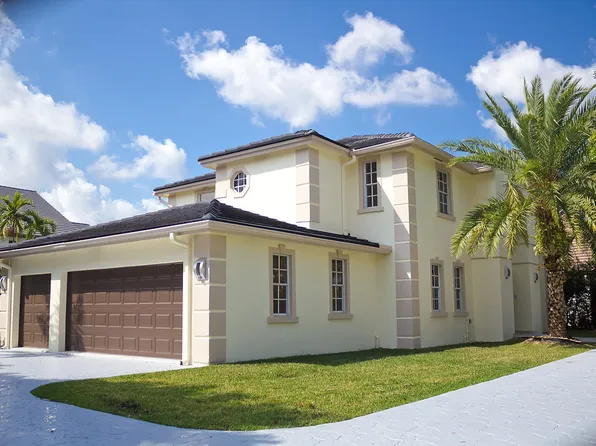 9467 NW 54 Doral Circle Ln, Doral, FL 33178