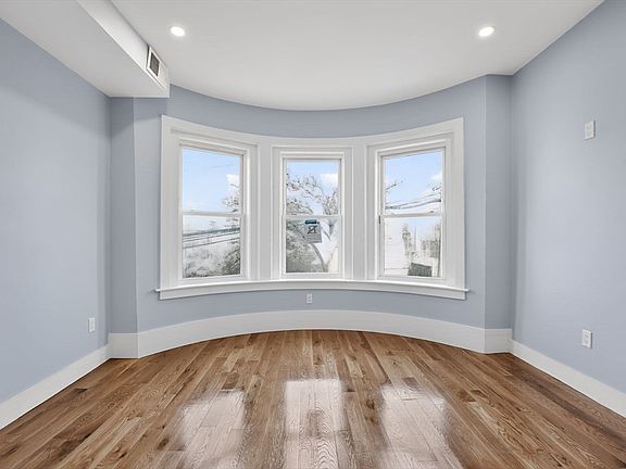 4th image of 31 Homestead St #2