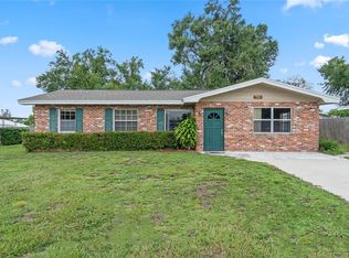 706 E Central Ave, Eagle Lake, FL 33839