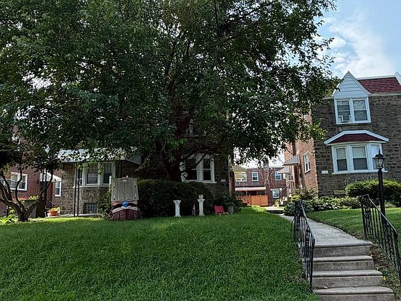 5th image of 1124 Gilham St