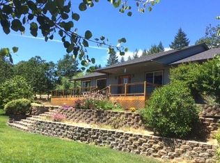 146 Gary Ln, Merlin, OR 97532