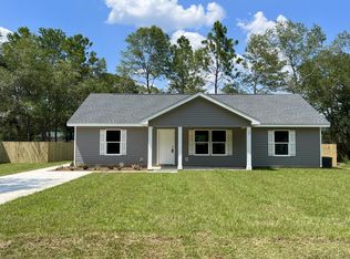 30 Country Blvd, Defuniak Springs, FL 32433