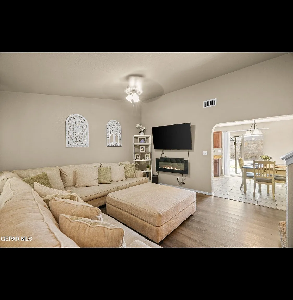 5 bed, 1516 sqft, $2,199 — Photo 4