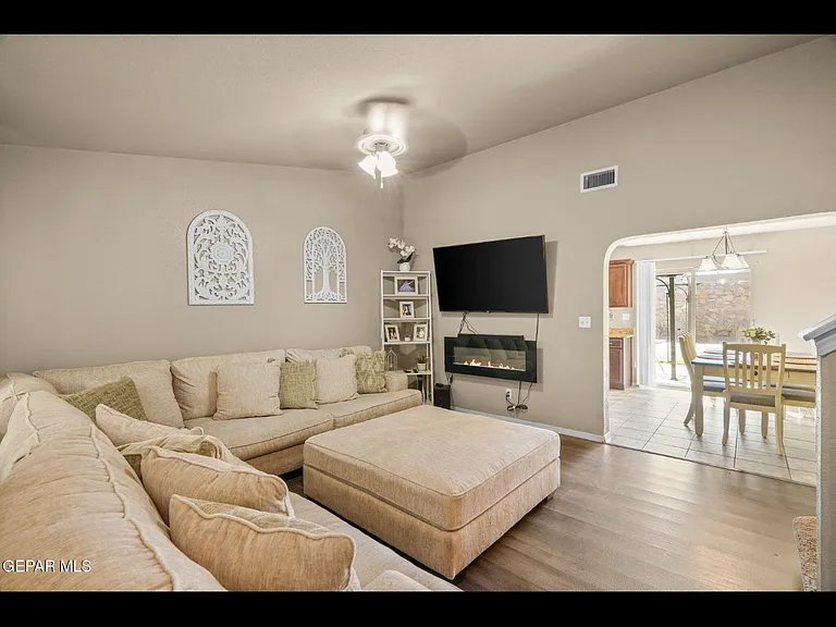 12153 Zavi Pl — Photo 4