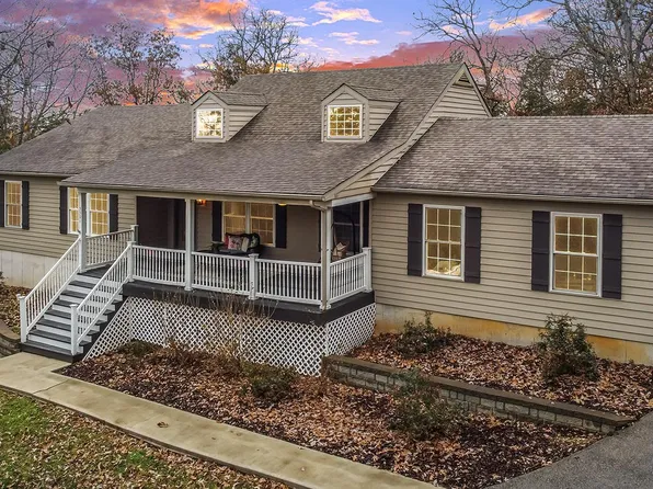 5501 Golden Oak Ln, House Springs, MO 63051