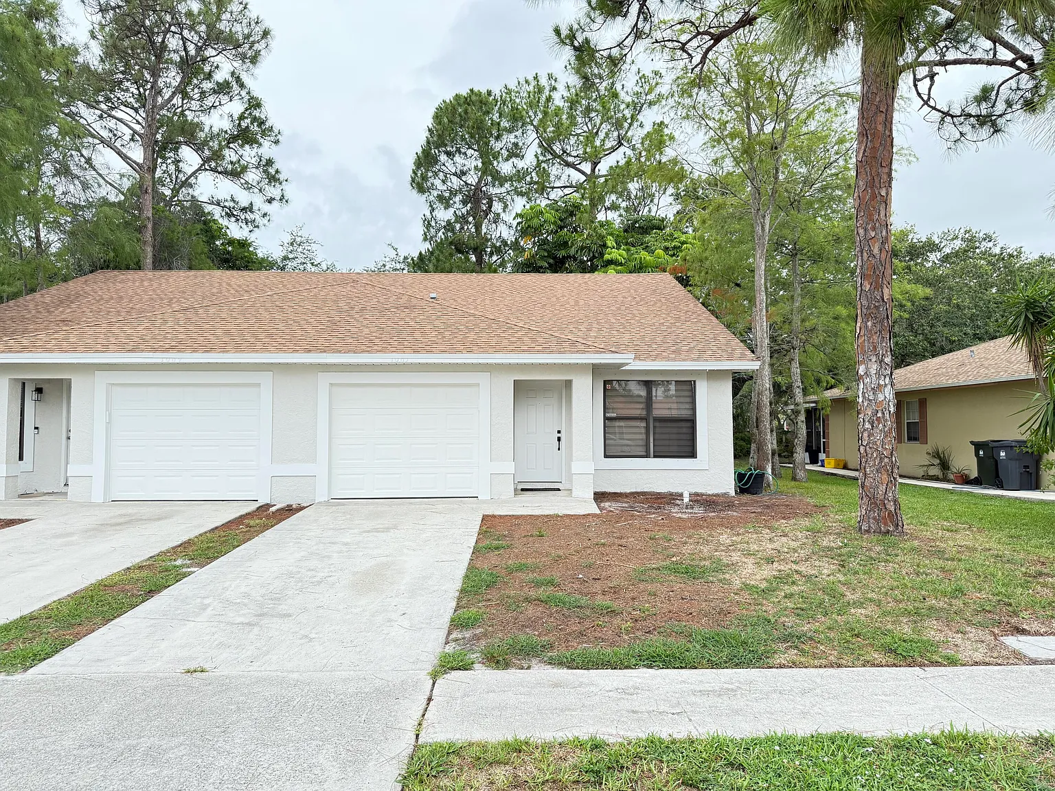 3 bed, 2.0 bath, 1210 sqft, $3,000 — Photo 3