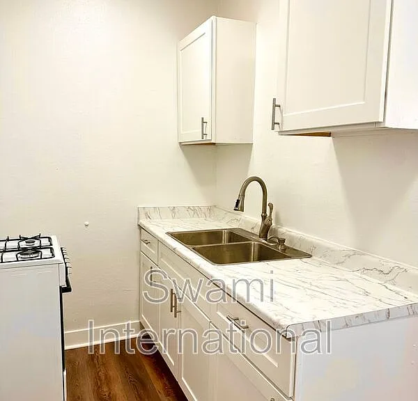 521 N Avalon Blvd #110 — Photo 6
